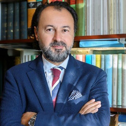 Touraj Daryaee