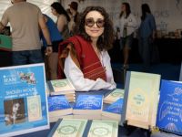 1 Iran Through Books 