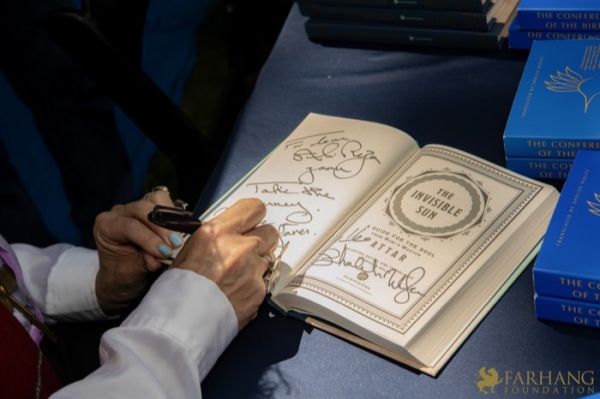 12 Iran Through Books 