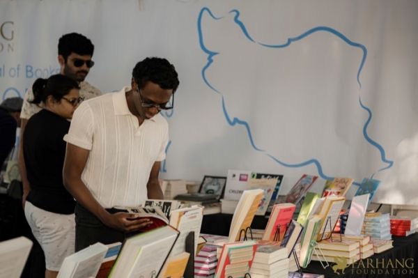 76 Iran Through Books 