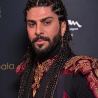 on the red carpet Farhang s 8th Annual Gala 2018002 on the red carpet Farhang s 8th Annual Gala 2018002