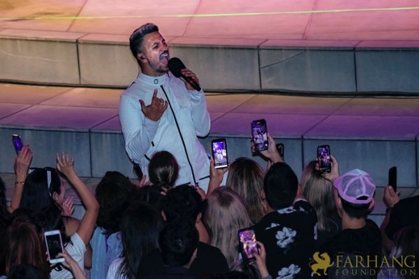 15 Kamyar at Grand Performances 2022