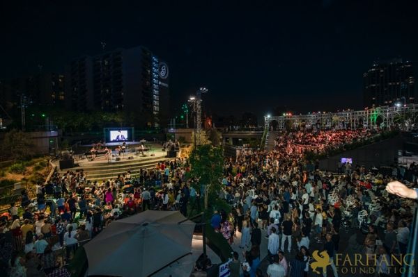 19 Kamyar at Grand Performances 2022