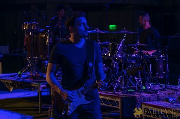 42 Kamyar at Grand Performances 2022