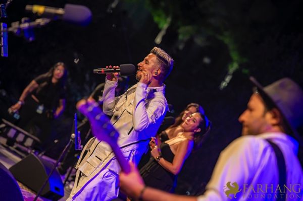 51 Kamyar at Grand Performances 2022