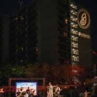 7 Kamyar at Grand Performances 2022 7 Kamyar at Grand Performances 2022