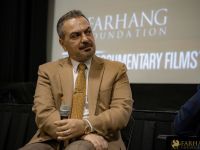 44 A Revolution on Canvas