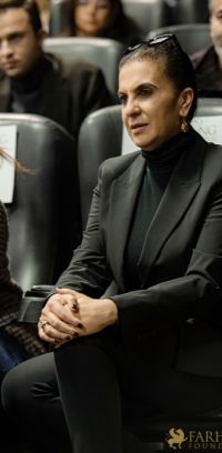 52 A Revolution on Canvas