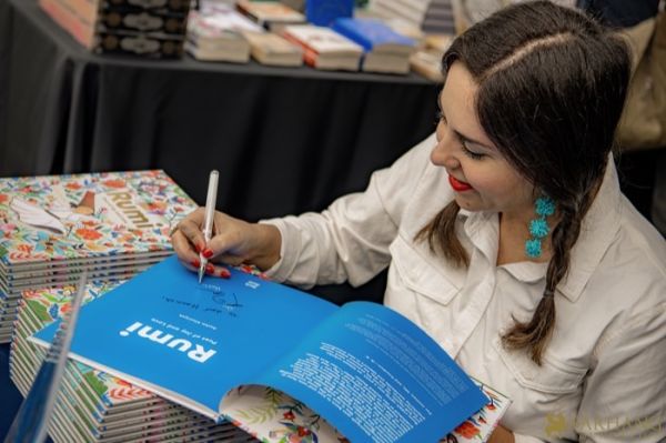 010 Iran Through Books 2024