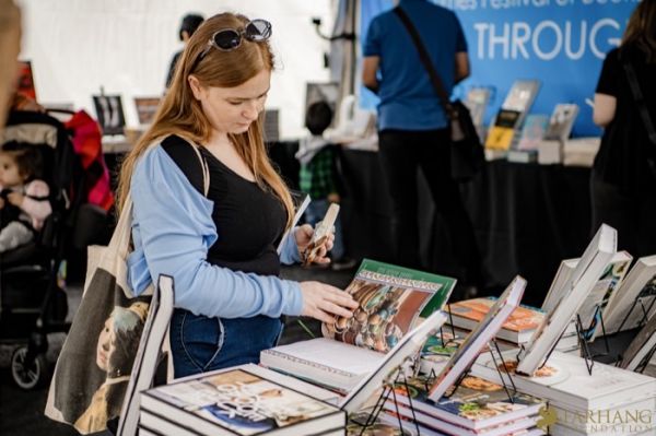 030 Iran Through Books 2024