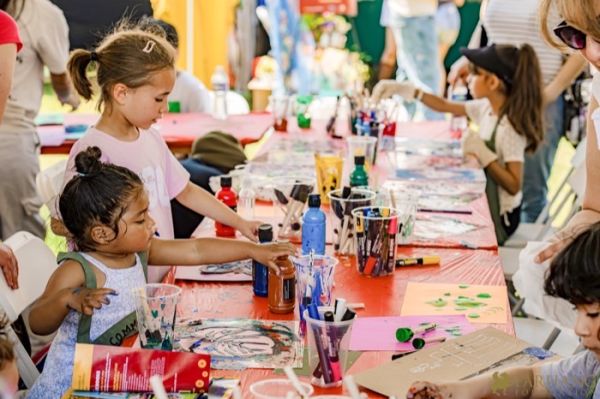 89 Iran Through Books 2024