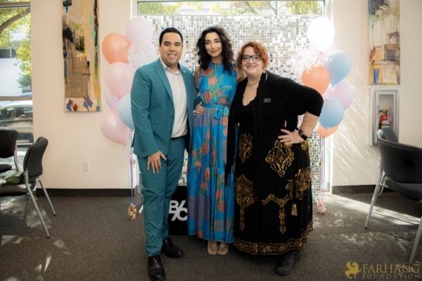 23 A GOING AWAY PARTY PLAY