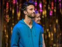 33 A GOING AWAY PARTY PLAY