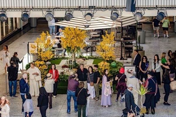 39 Nowruz at Westfield Century City 