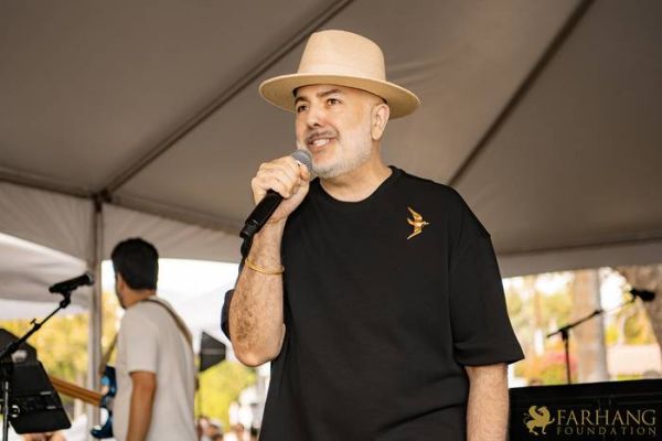 061 Festival Beverly Hills