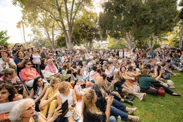 062 Festival Beverly Hills