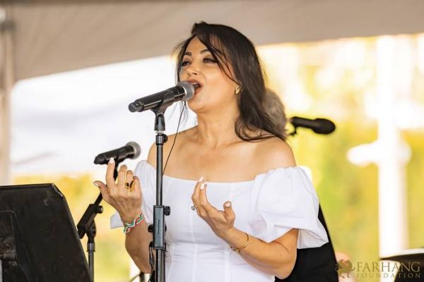 073 Festival Beverly Hills