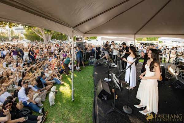 077 Festival Beverly Hills