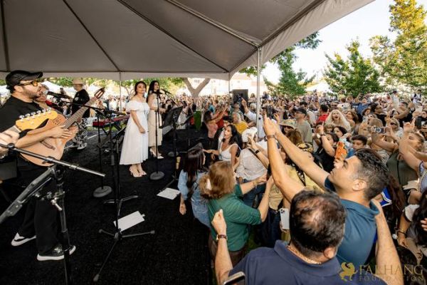 096 Festival Beverly Hills