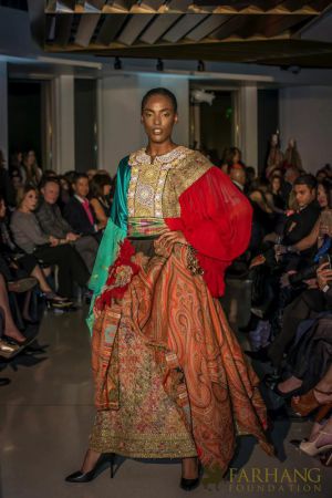 shahla dorriz iranian cultural runway 002