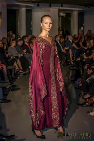 shahla dorriz iranian cultural runway 005