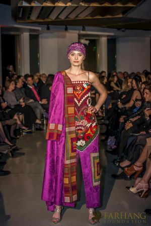 shahla dorriz iranian cultural runway 009