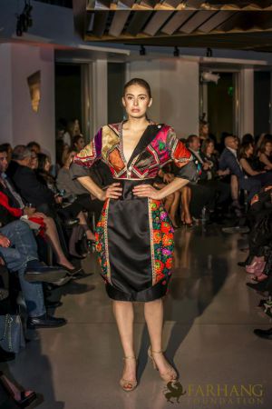 shahla dorriz iranian cultural runway 011