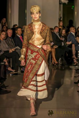 shahla dorriz iranian cultural runway 019