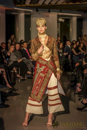 shahla dorriz iranian cultural runway 020