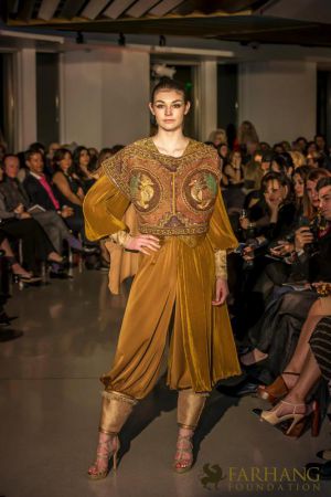 shahla dorriz iranian cultural runway 023