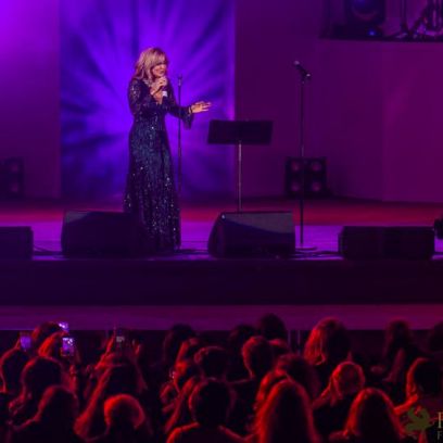 googoosh at the hollywood bowl 098 googoosh at the hollywood bowl 098