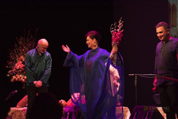 parisa live at farhangs 11th nowruz celebration 004