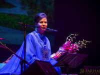 parisa live at farhangs 11th nowruz celebration 029
