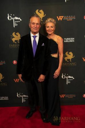 On The Red Carpet   Farhang Gala 079