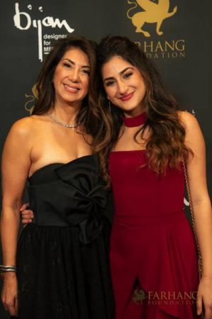 On The Red Carpet   Farhang Gala 242